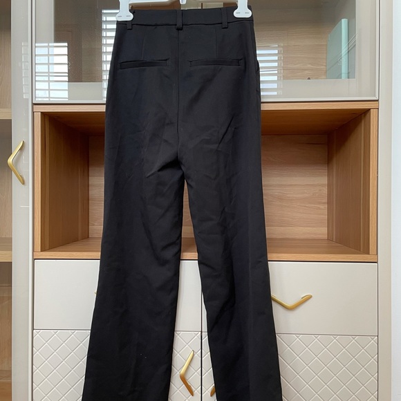 H&M black slacks with slits size 0 - Picture 4 of 14